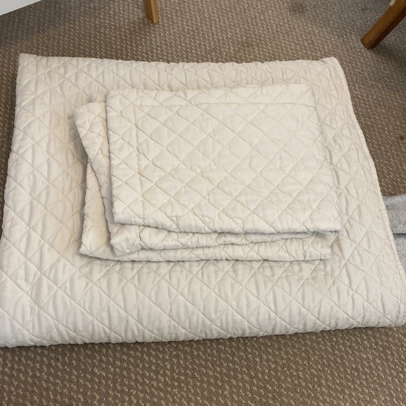 Quilt Set - Picture 4 of 5